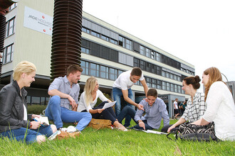 Bank Und Versicherungswirtschaft Dual Jade Hochschule